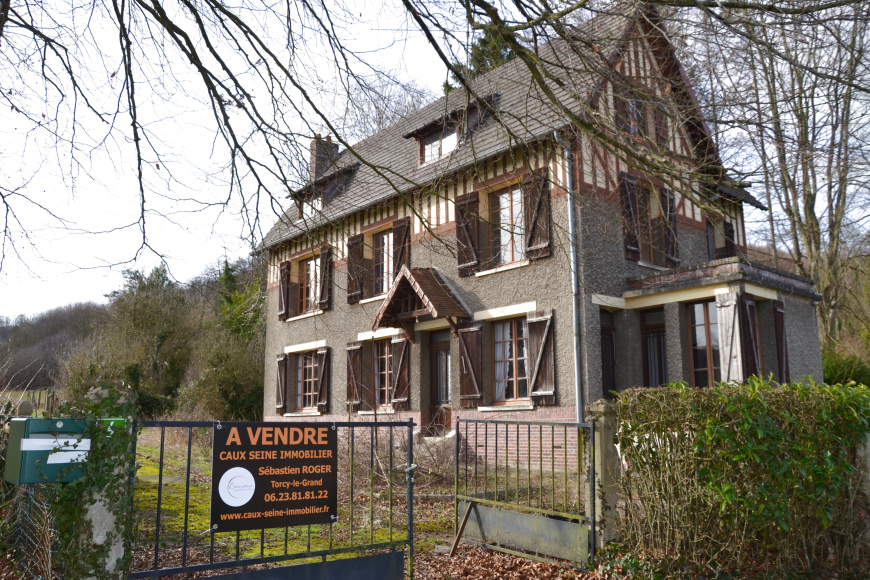 Maison 9 pièces 205 m² · à Muchedent · 205 m² · 294 000 €